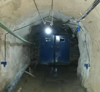 鏈輪式無(wú)壓風(fēng)門(mén)